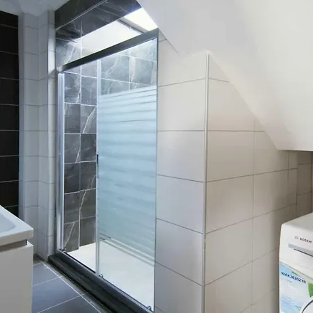 Villa Trefoil Cedit
